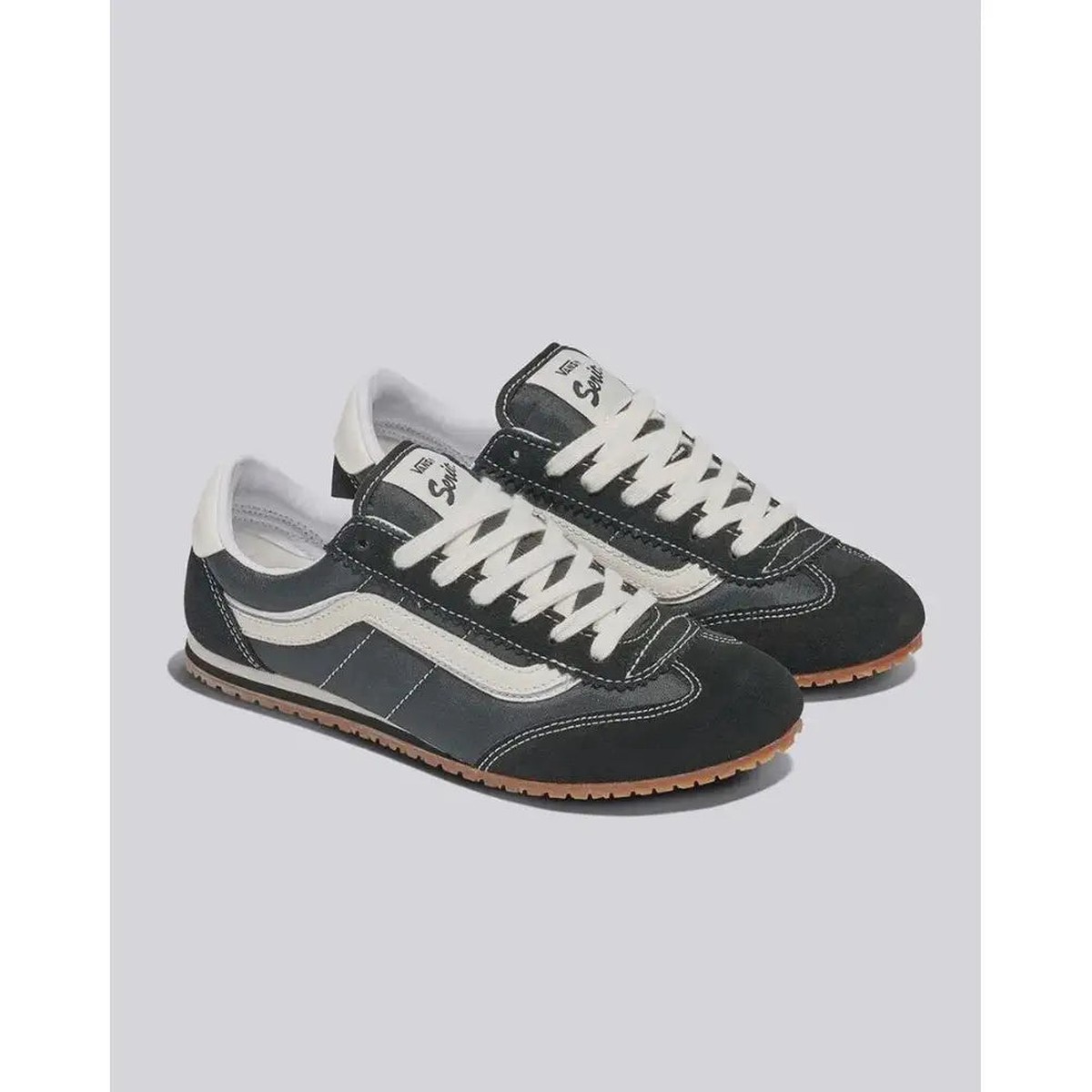 Vans Super Lowpro Shoes- Black